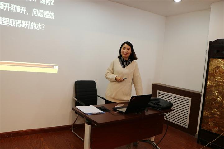 数学课720x480.jpg